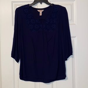 Women’s dressy shirt